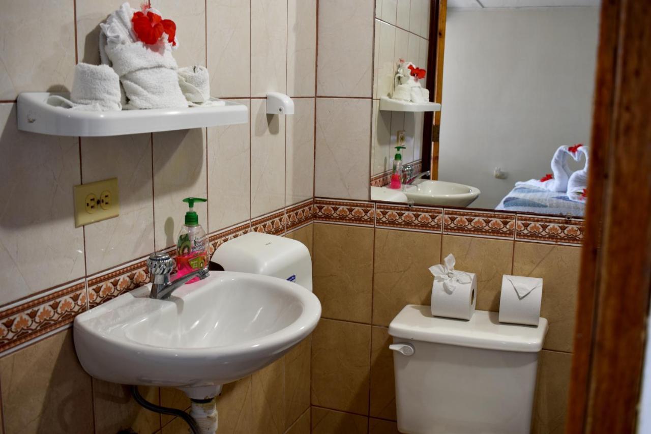 Hotel Quepos Paraiso Εξωτερικό φωτογραφία